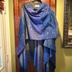 Elegant Blue and Gray Shawl